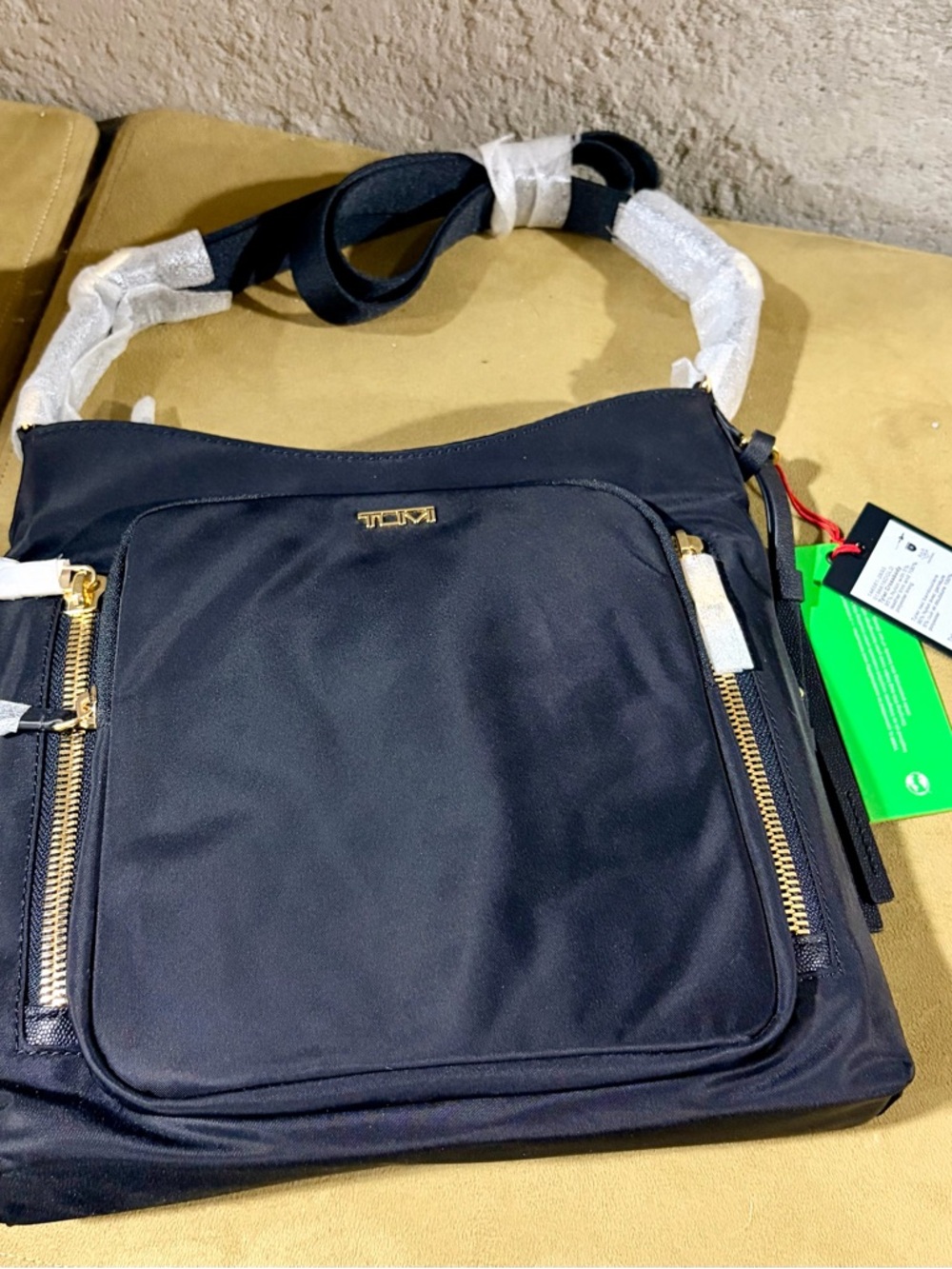 Tumi Voyageur Tyler Crossbody Bag Black with Gold Hardware - Picture 2 of 6